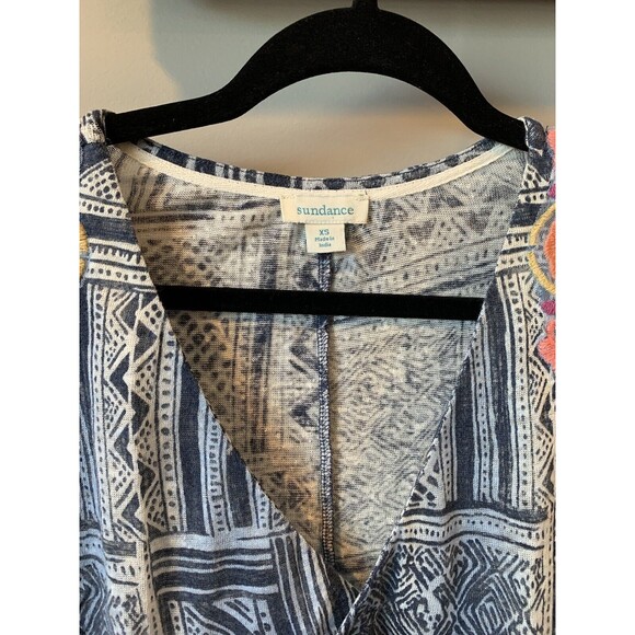 Sundance Boho 100% Linen Top Sz XS Short Sleeve V-neck Shirt Blue  Tapestries - Picture 5 of 10